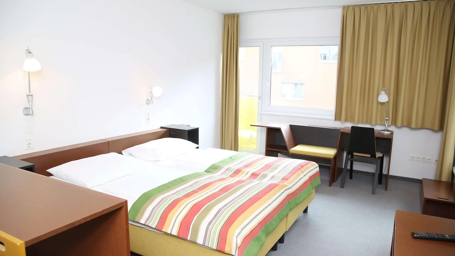 Kyriad Vienna Altmannsdorf 3*,