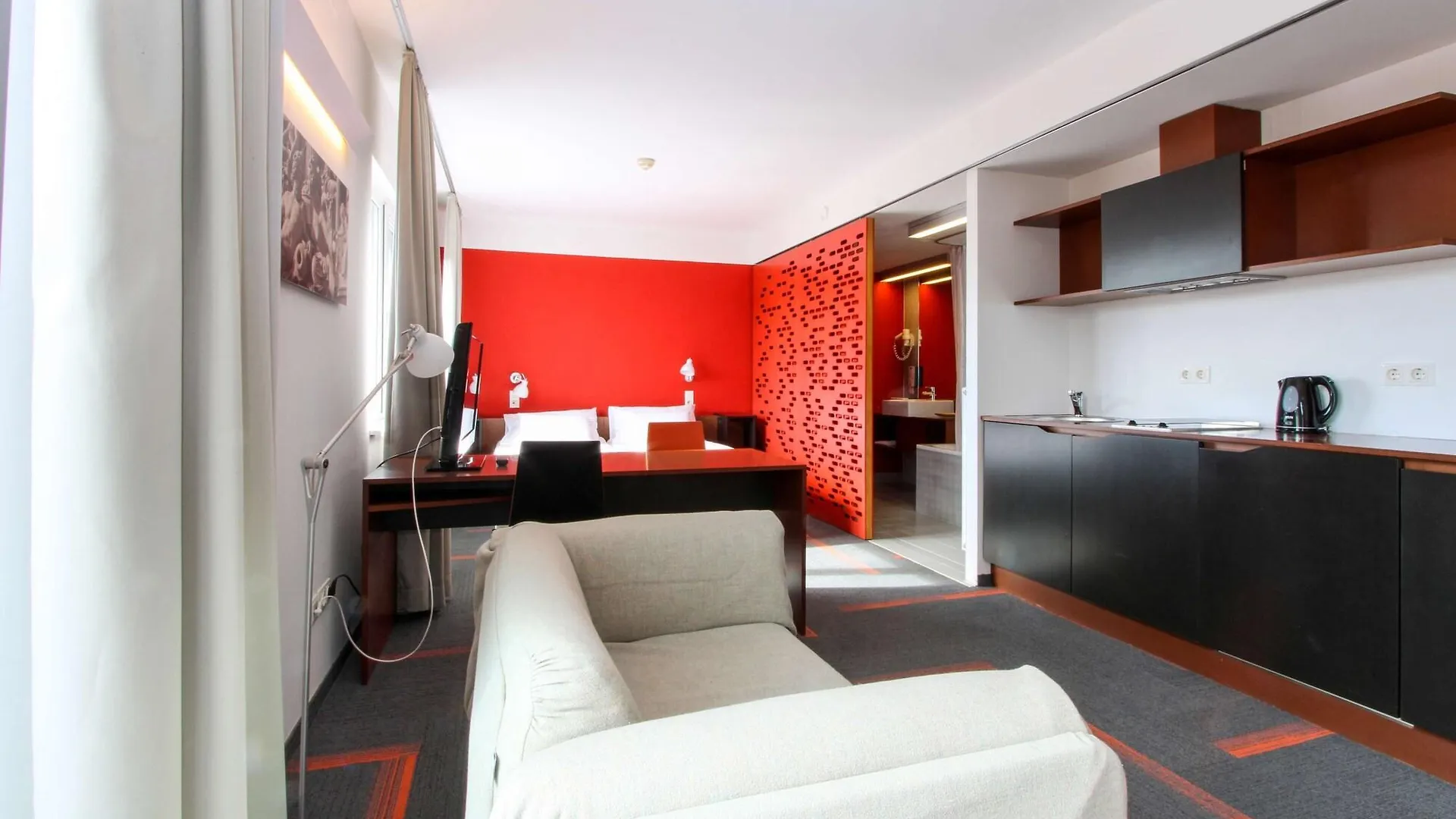 Kyriad Vienna Altmannsdorf 3*,