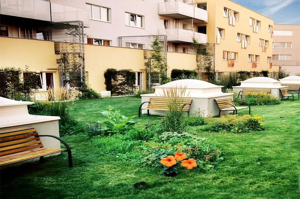 Kyriad Vienna Altmannsdorf 3*,  Austria