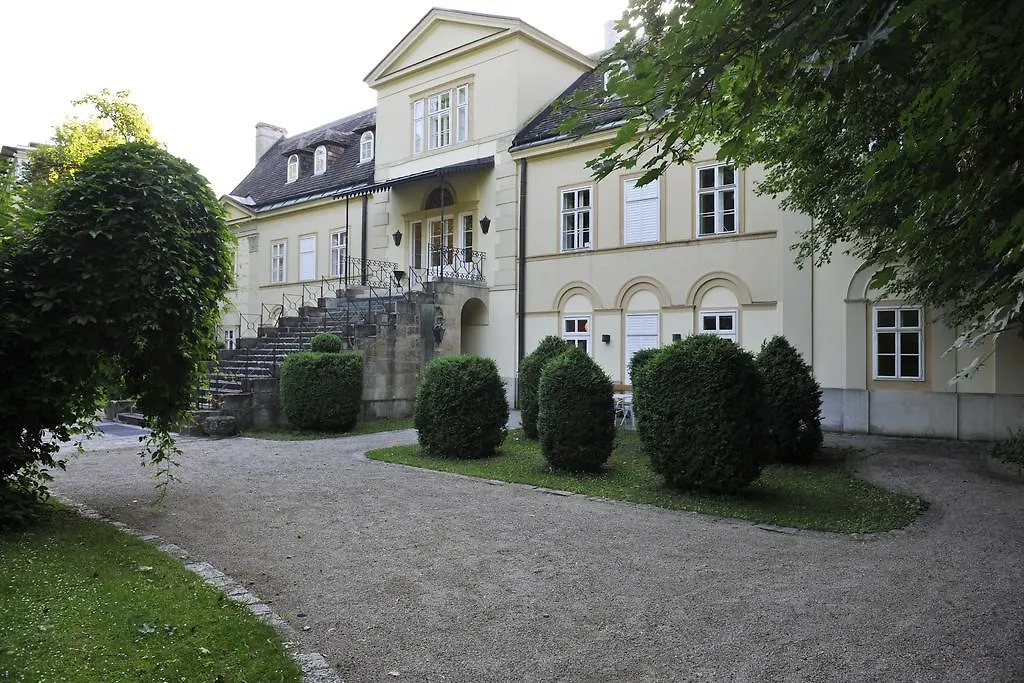 *** Hotel Kyriad Vienna Altmannsdorf Austria