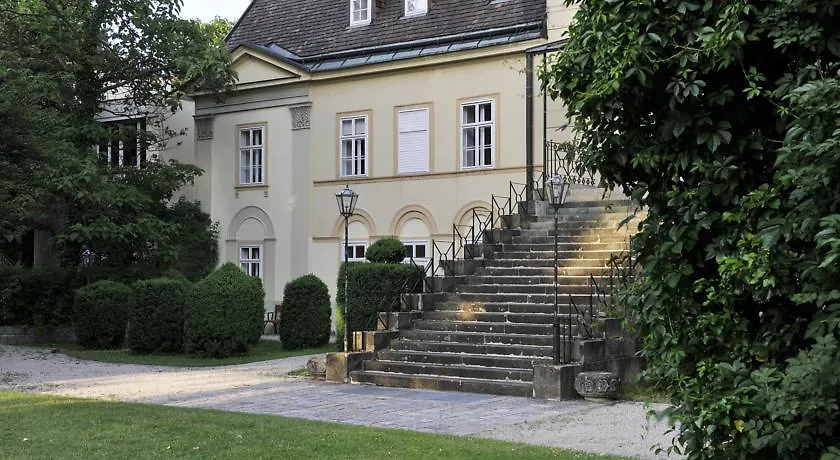 Kyriad Vienna Altmannsdorf Hotel