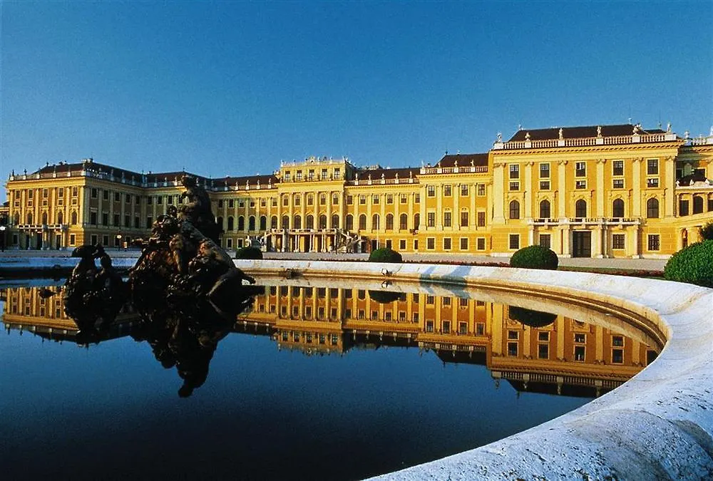 Kyriad Vienna Altmannsdorf 3*,  Austria